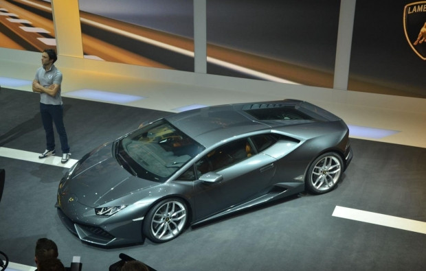 Lamborghini Huracan'ın nefes kesen tanıtımı! - Page 2