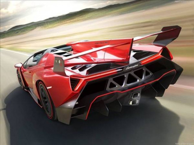 Lamborghini veneno roadster - Page 1
