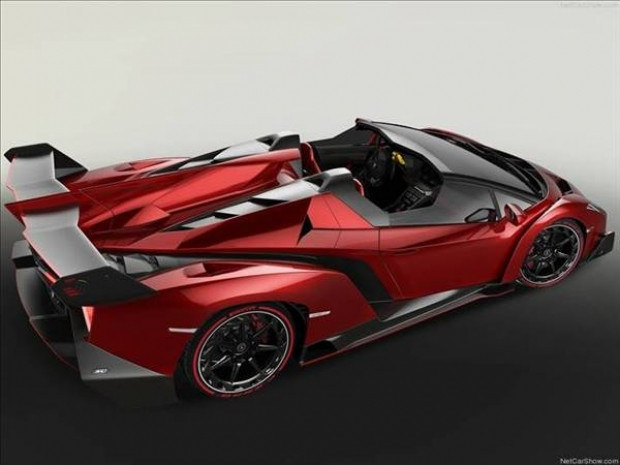 Lamborghini veneno roadster - Page 4