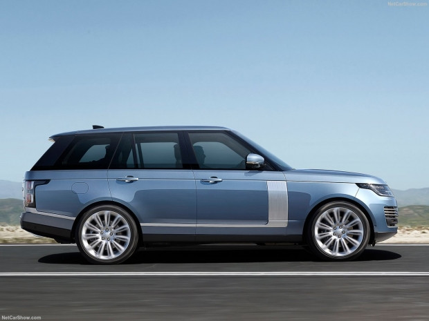 Land Rover Range Rover 2018 - Page 2