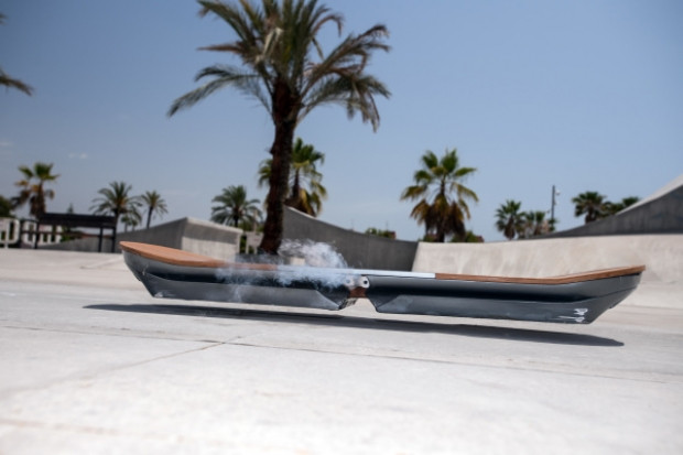 Lexus Hoverboard sonunda görüldü - Page 1