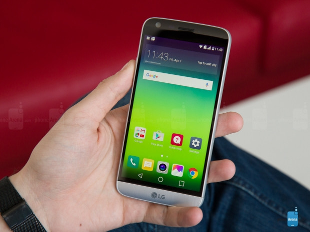 LG G5 metal mi plastik mi sorusuna cevap geldi! - Page 2