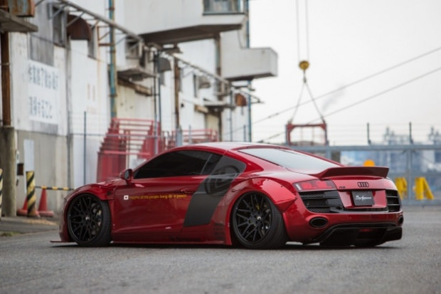 Liberty Walk firması, Audi R8'i değiştirdi! - Page 4