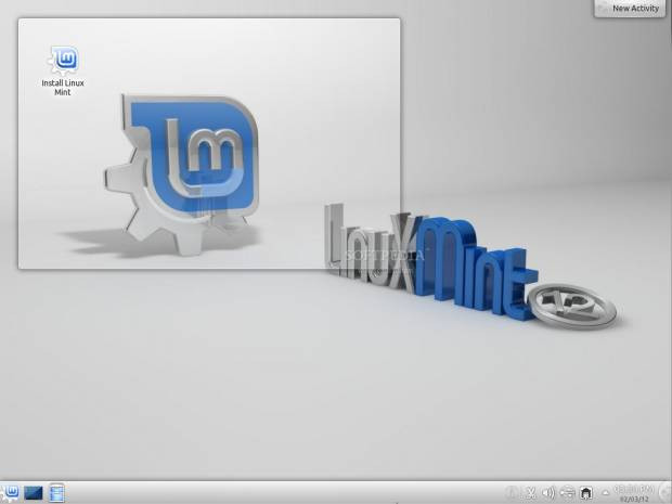 Linux Mint 12 KDE'den görüntüler - Page 1