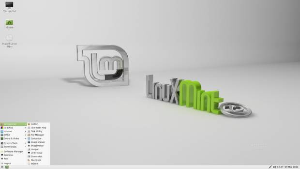 Linux Mint 12 LXDE - Page 1