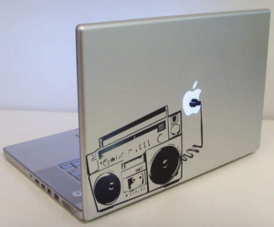 MacBook’unuzu süsleyecek harika Sticker’lar - Page 1