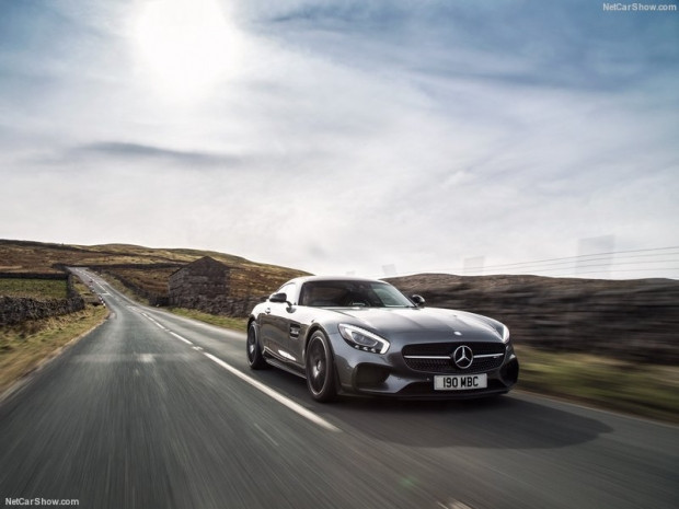 Mercedes-Benz AMG GT S İngiltere-Versyonu - Page 2