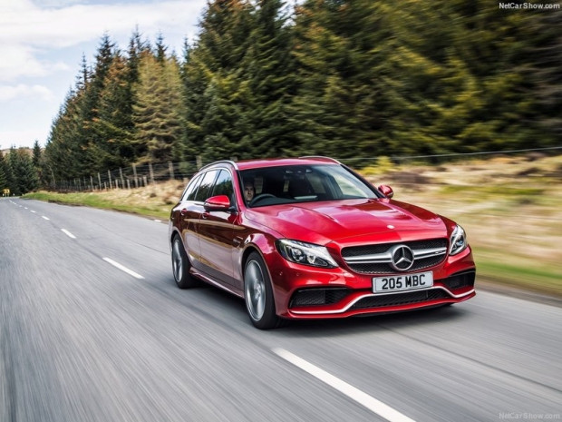 Mercedes-Benz C63 AMG Estate (2015) - Page 4