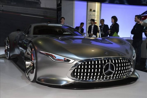 Mercedes'in gizemli konsept otomobili - Page 3