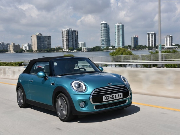 Mini Cabrio (2016) - Page 2