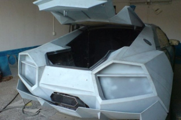 Mitsubishi marka otomobilini Lamborghini Aventador'a dönüştürdü - Page 4