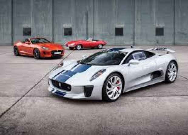 Muhteşem tasarımı ile Jaguar C-X75 - Page 4
