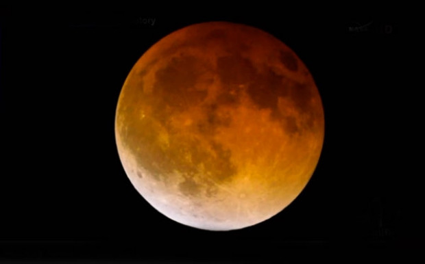 NASA, Kanlı Ay tutulmasını canlı yayınladı! - Page 4