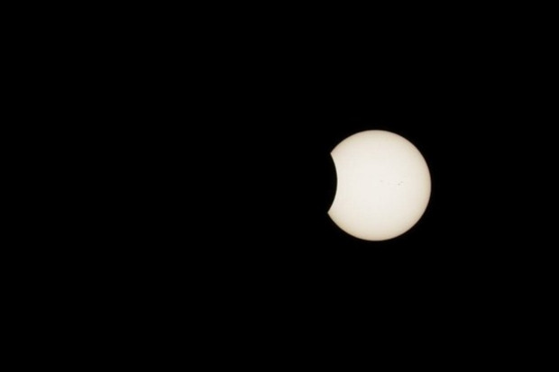 Nasa'dan en güzel Güneş tutulması kareleri - Page 1