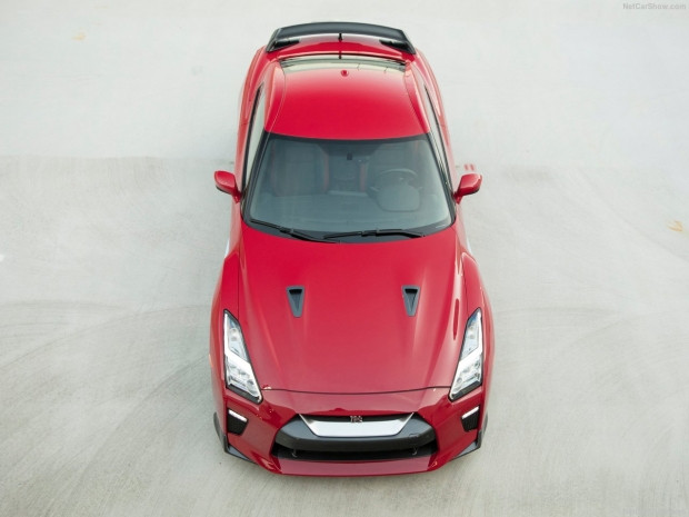 Nissan GT-R Track Edition 2017 - Page 1
