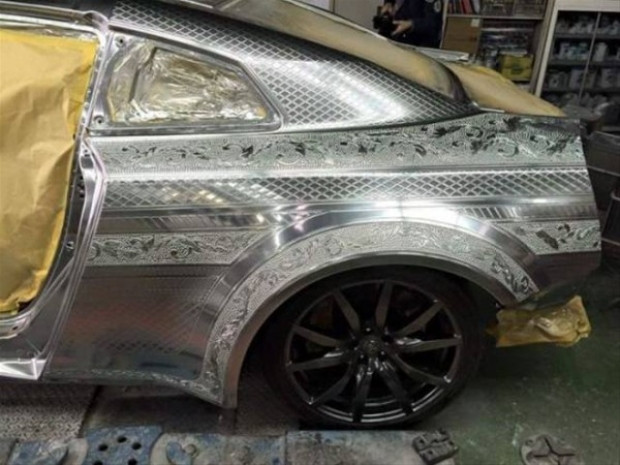 Nissan GT-R'yi ilmek ilmek işledi! - Page 3
