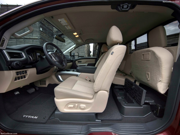 Nissan Titan King Cab 2017 - Page 4