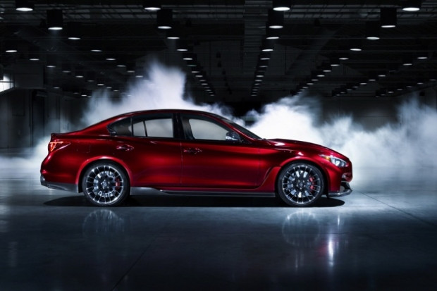 Nissan'ın 560 beygirlik canavarı! - Page 2