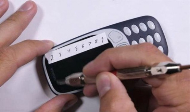 Nokia 3310 söylendiği kadar dayanıklı mı? - Page 1