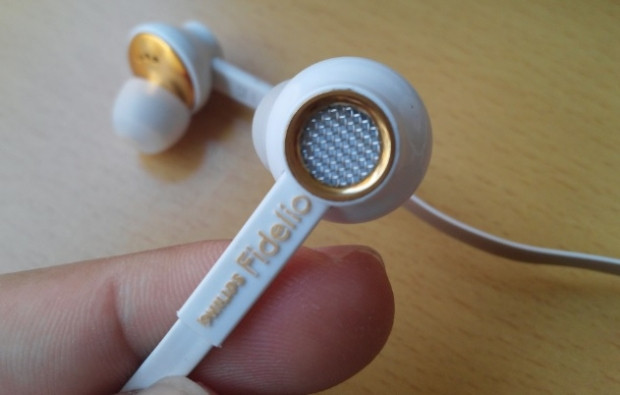 Philips fidelio S2 kulak içi kulaklık - Page 2