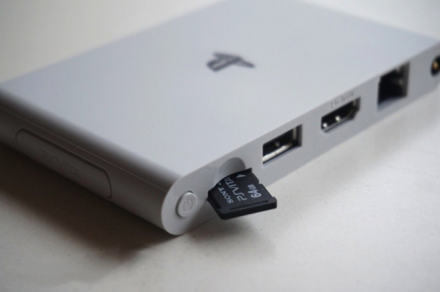 PlayStation Vita TV ürün fotoğrafları! - Page 4