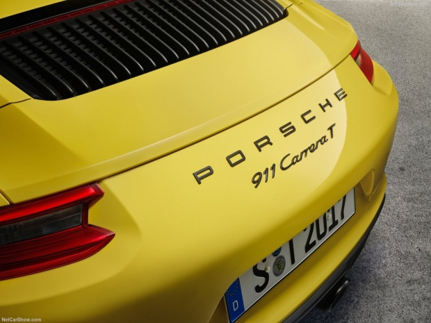 Porsche 911 Carrera T 2018 - Page 2