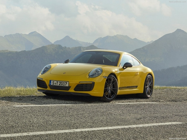 Porsche 911 Carrera T 2018 - Page 3