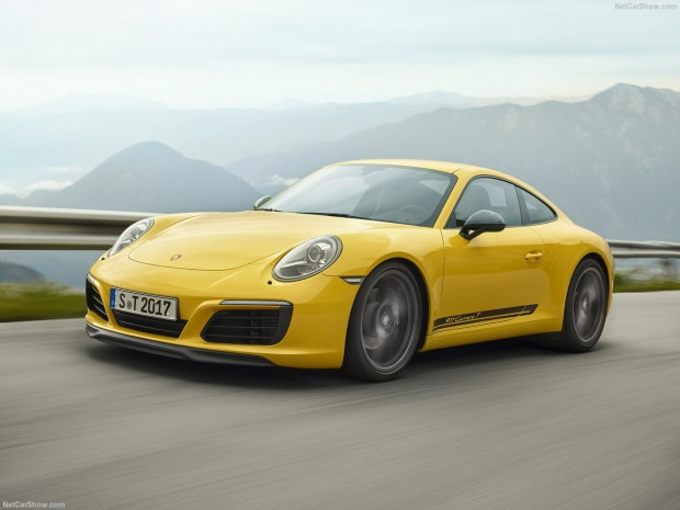 Porsche 911 Carrera T 2018 - Page 4