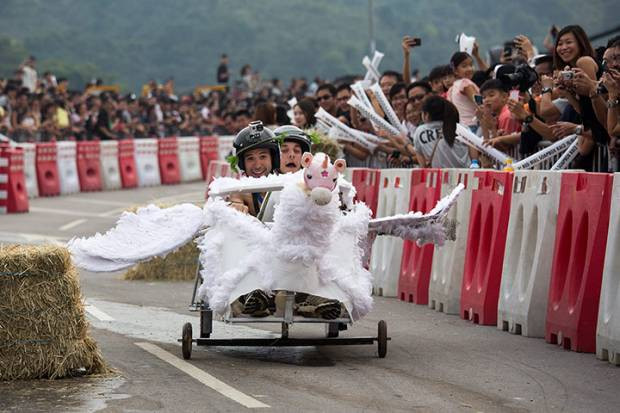 RedBull Soapbox yarışından renkli görüntüler! - Page 1