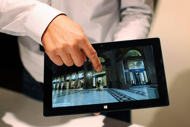Resimlerle Microsoft Surface Windows 8 tabletler - Page 1