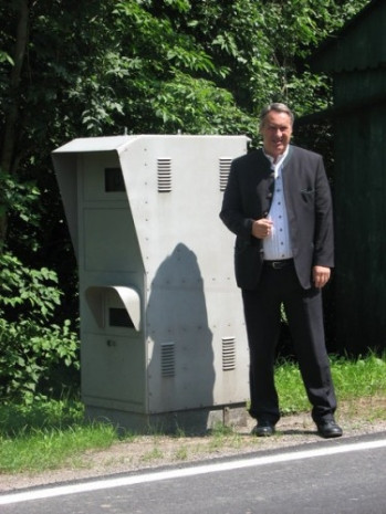 Rus polisinden ilginç taktikler! - Page 3