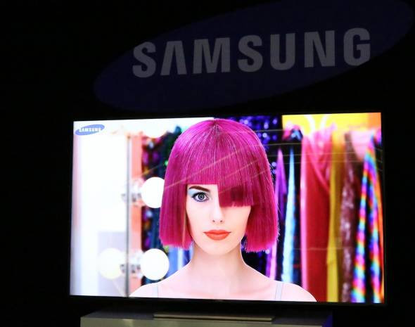 Samsung 75-inç ES9000 HD TV satışa çıkıyor! - Page 2