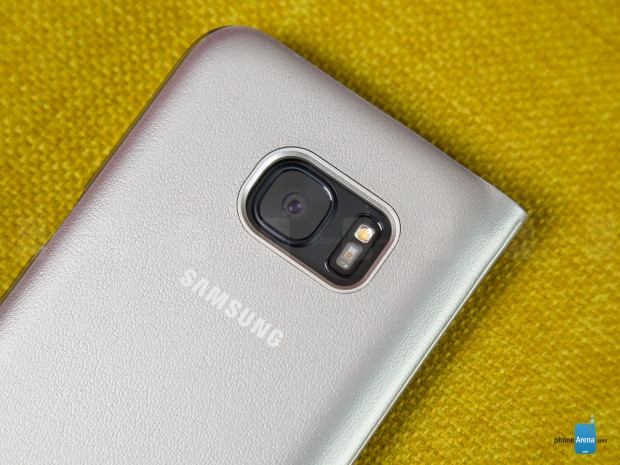 Samsung Galaxy S7 LED ışıklı kılıf - Page 1