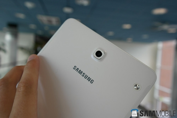 Samsung'un en ince tableti: Galaxy Tab S2 - Page 1