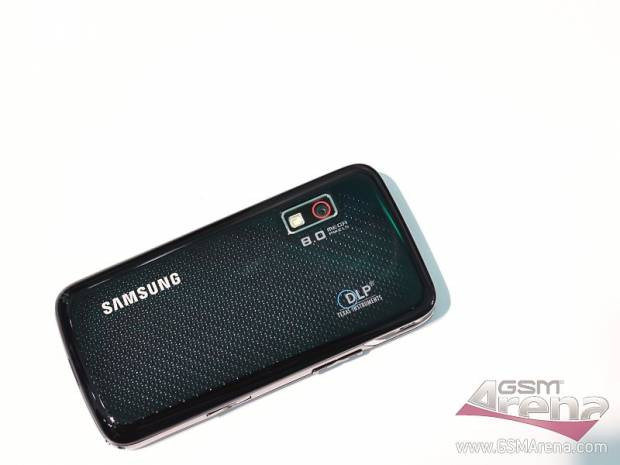 Samsung'un 'Projektör'lü yeni telefonu Galaxy Beam - Page 2
