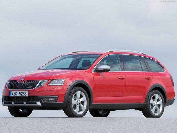 Skoda Octavia Scout 2017 - Page 1