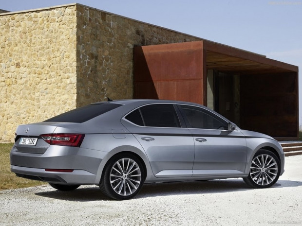 Skoda Superb 2016 - Page 1