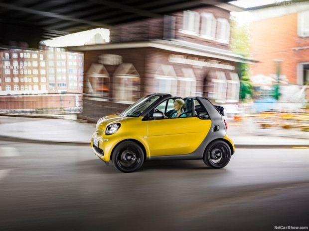 Smart fortwo Cabrio (2016) - Page 3