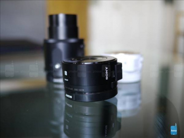 Sony'nin lens kameraları QX10 ve QX100 - Page 1