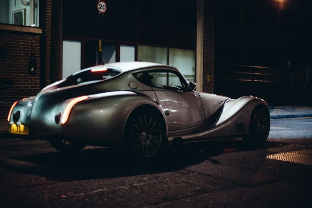 Steampunk: Morgan Aero Coupe - Page 3