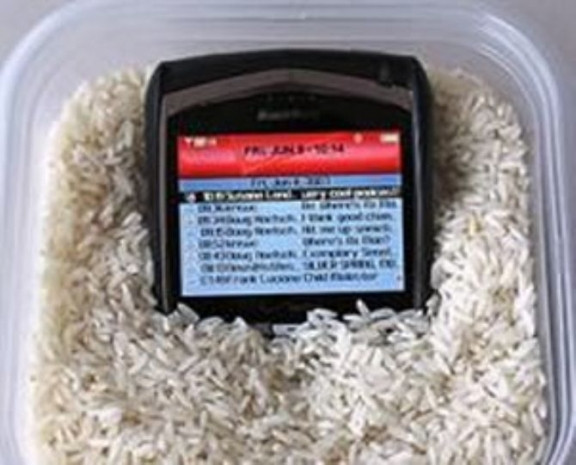Suya düşen telefon böyle kurtarılır - Page 4
