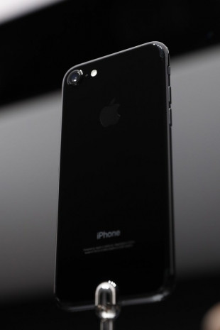 Teknoloji devi Apple taşınıyor - Page 1