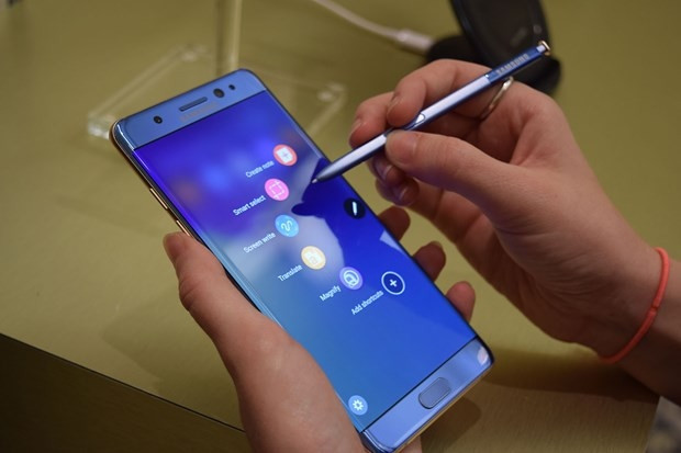 Teknoloji devi, yanlışlıkla Galaxy Note 8'i tanıttı - Page 3