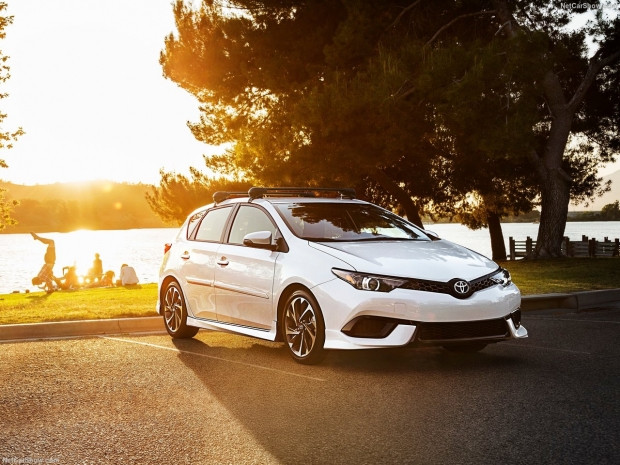 Toyota Corolla iM 2018 - Page 4