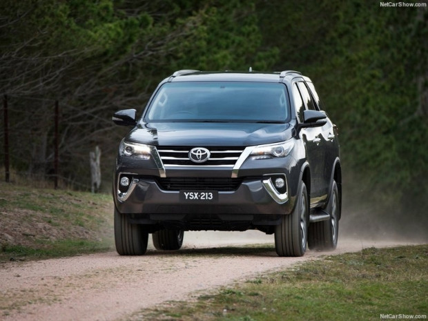 Toyota Fortuner (2016) - Page 2