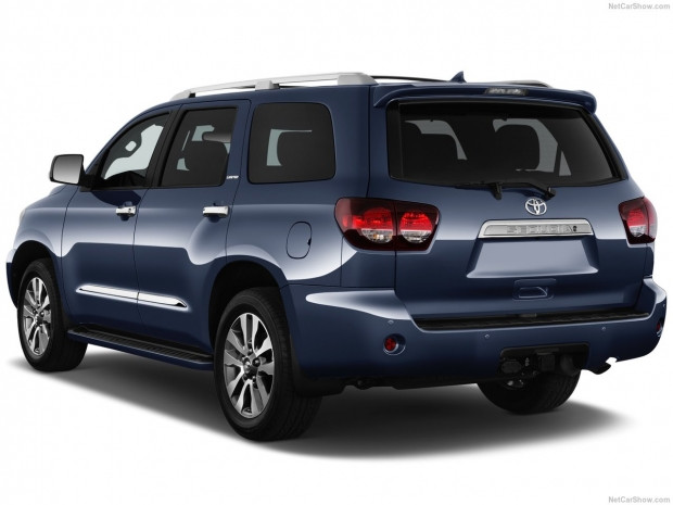Toyota Sequoia 2018 - Page 1