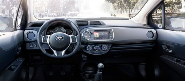 Toyota'nın ekonomi canavarı Toyota Yaris 6 - Page 2