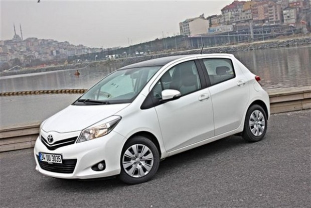 Toyota'nın ekonomi canavarı Toyota Yaris 6 - Page 4