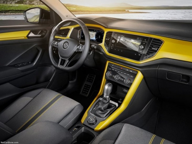 Tüm heybetiyle 2018 Volkswagen T-Roc - Page 3