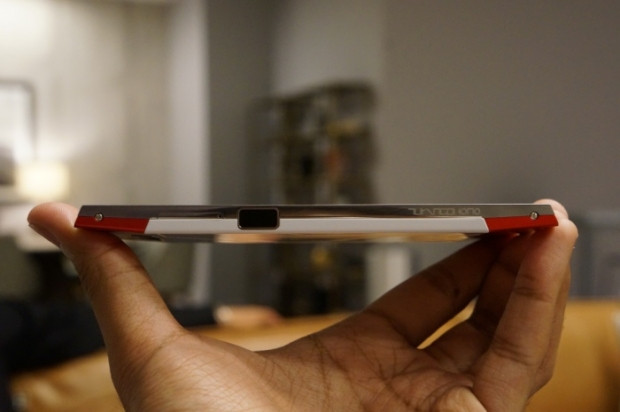 Turing Phone'un renk ve model seçenekleri - Page 3